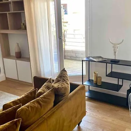 Apartment La Perle Du Thiou - T3 Au Centre D'annecy Avec Parking Prive